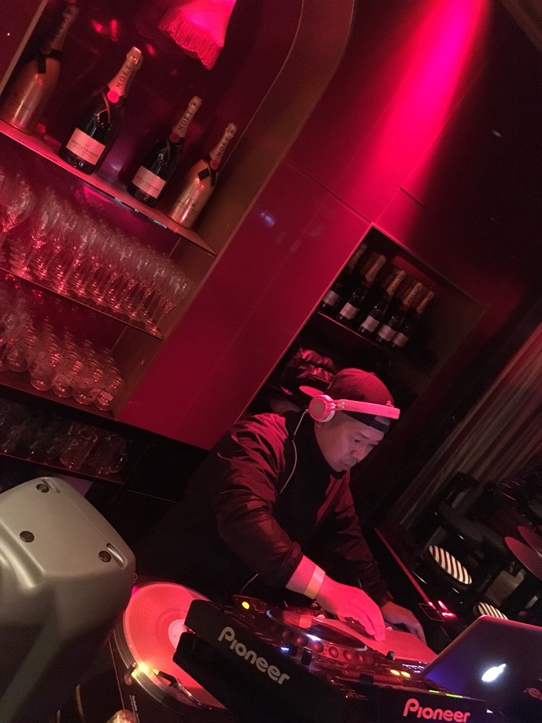 BackTo_90s's tweet image. あったまってます @ZAKURO
BACK TO THE 90's HIP HOP🎧
 
中盤にDJ ＦUＫU💥  #bt90 #zakuro 
#djfuku #djsooma