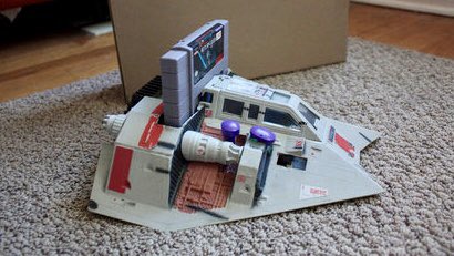 nintencollect's tweet photo. Good morning and happy #SNESfriday AND #MayThe4thBeWithYou!!

We’re kicking off this special day by featuring this awesome (and fully functional) custom #SNES in the form of a #SnowSpeeder from #StarWars: #TheEmpireStrikesBack!

#RT if you’d love setting this on your TV shelf 😍 https://t.co/Rk0bkL3jGO