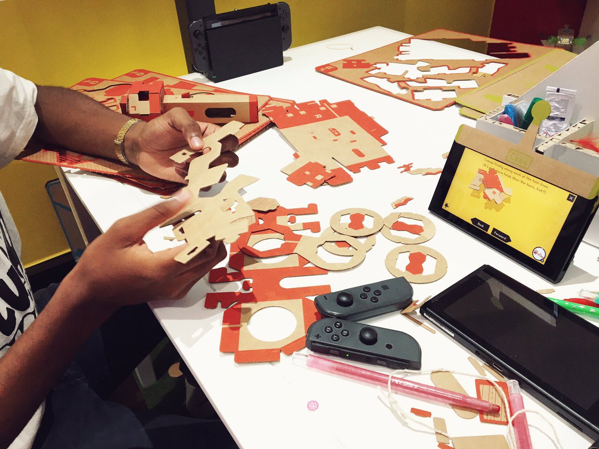 YOMZANSI's tweet photo. We stopped by Nintendo PopUp at @SandtonCity to check out the newly launched #NintendoLaboSA experience. Great Experience! 🎮 https://t.co/sSjePXasPP
