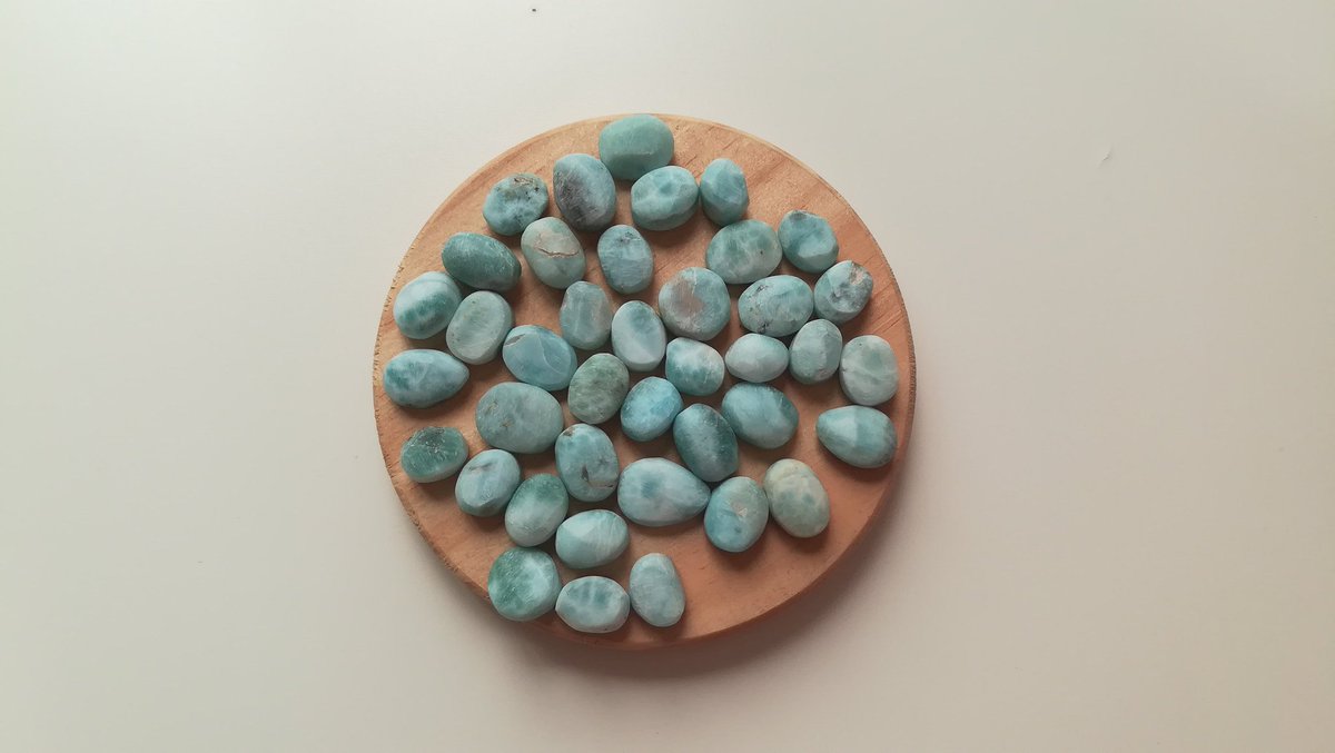 DRLounge's tweet photo. Quiero compartir lo último que he añadido a mi tienda de #etsy: Larimar cabs starter kit Larimar cabochons lot assorted shapes 20 cabs semipolished https://t.co/MRQmX0tB1H https://t.co/GCbrot96xd