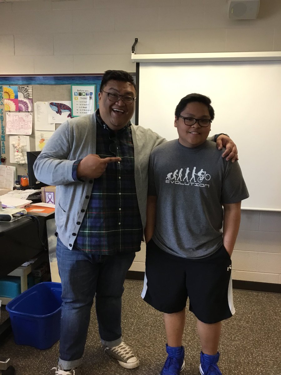Career Day 2018....Thanks, Mr. Dela Pena, for being an inspiration!  Joe, it appears you have been cloned.  Thanks for encouraging his dreams!  #futurebaker #warmbellybakery 
<a href="/WarmBellyBakery/">Warm Belly Bakery</a> <a href="/CenturyWildcats/">Century Junior High</a>