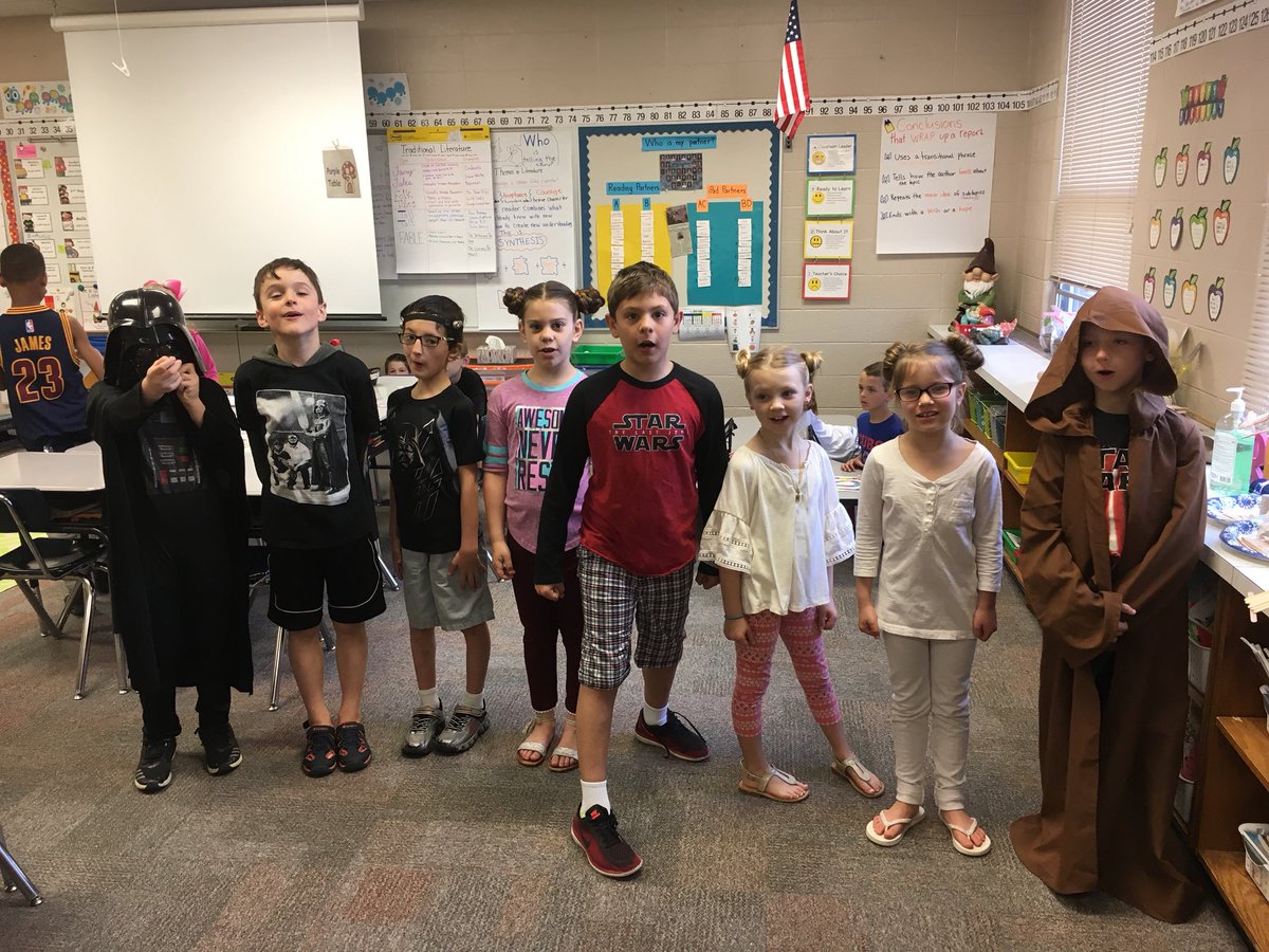 doni_fisk's tweet photo. May the 4th be with you! #SCmustangs https://t.co/wlNSu0WVTD