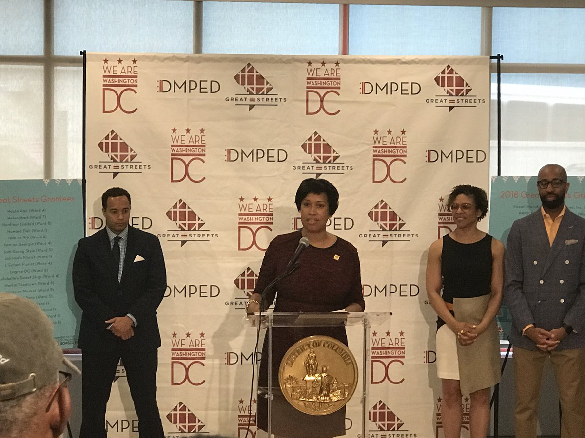 kenner_brian's tweet image. $2.6 mil to support 53 biz across all 8 wards! Continuing to support our small businesses as they create job opportunities for our DC residents. #DCSmallBizWeek #smallbizdc