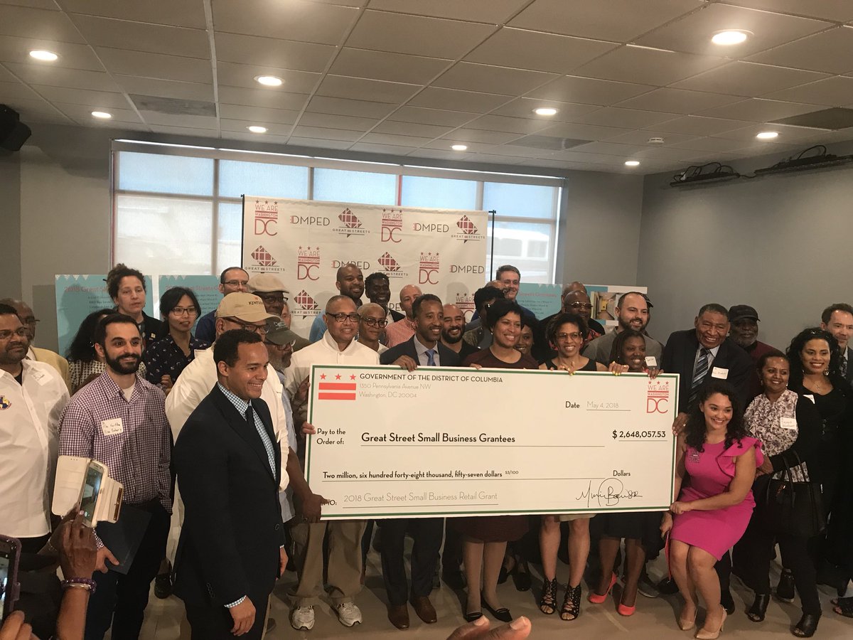 kenner_brian's tweet image. $2.6 mil to support 53 biz across all 8 wards! Continuing to support our small businesses as they create job opportunities for our DC residents. #DCSmallBizWeek #smallbizdc