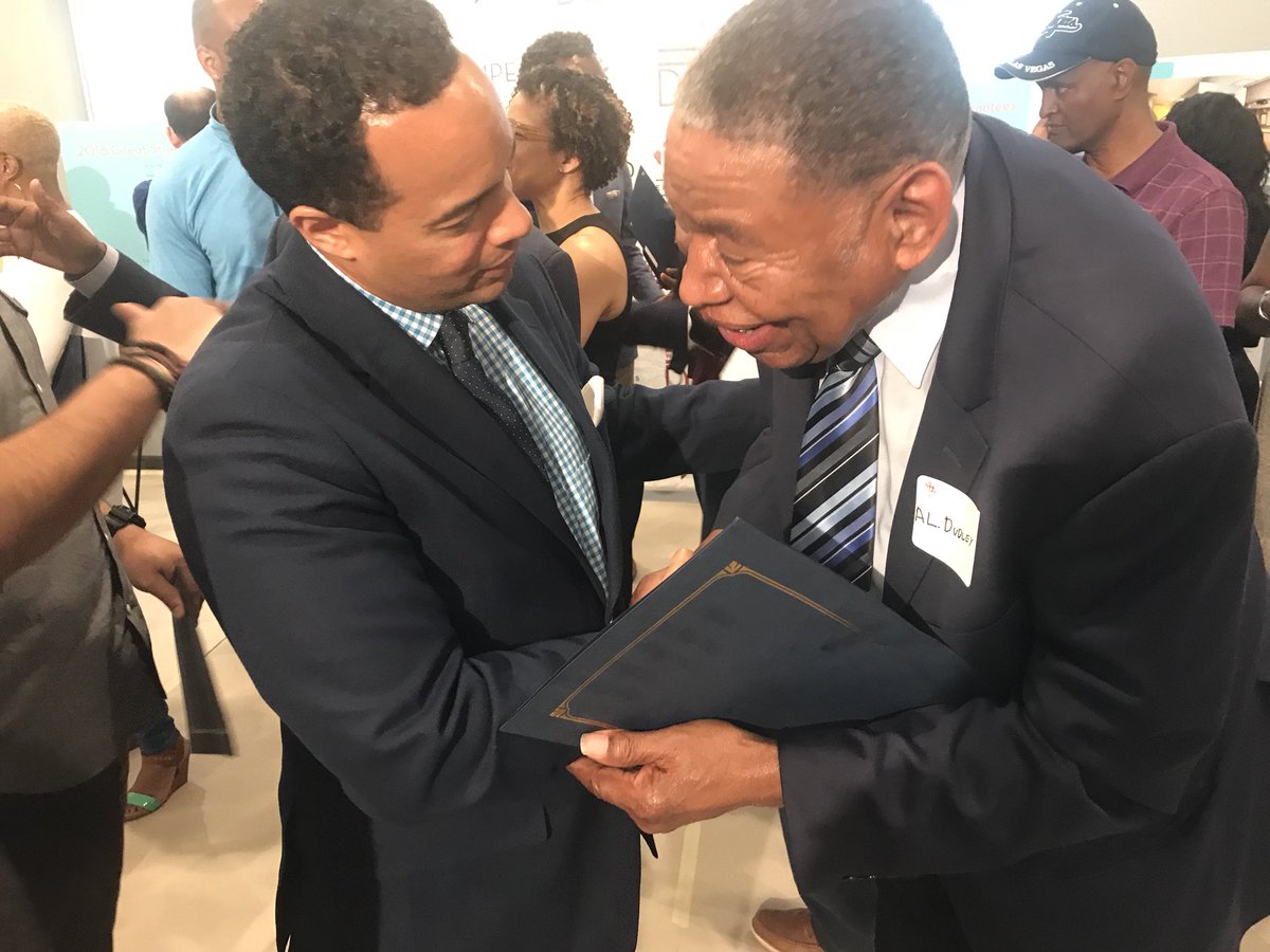 kenner_brian's tweet image. $2.6 mil to support 53 biz across all 8 wards! Continuing to support our small businesses as they create job opportunities for our DC residents. #DCSmallBizWeek #smallbizdc