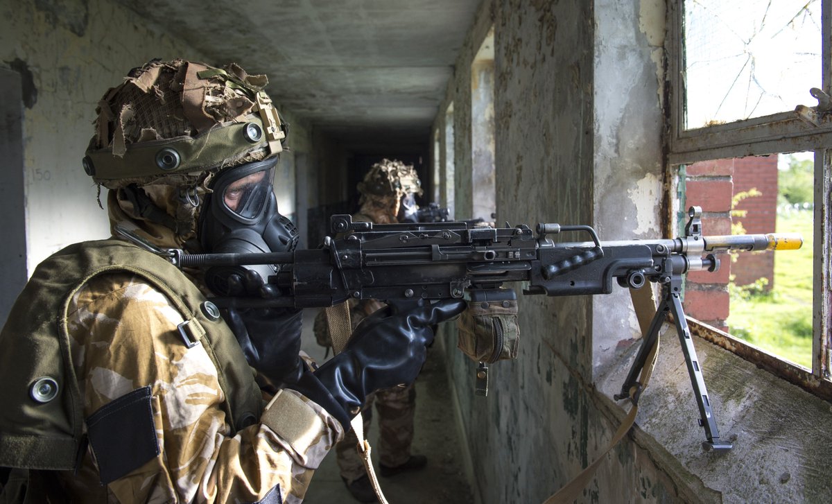 BritishArmy's tweet photo. Day Three of Exercise H Jones provided challenging scenarios including C-CBRN (Counter Chemical Biological Radiological Nuclear) and a live firing package; all part of being combat ready. https://t.co/CJz5zKkfPt