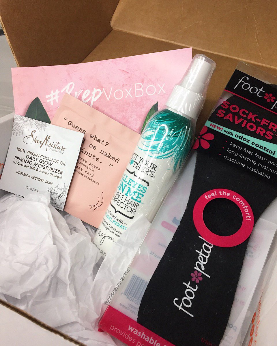 jackieannmakeup's tweet photo. Thank you so much @influenster for all of the goodies in my #PREPVOXBOX 🌱Everything was so good ✨ #complimentary #contest #lovefootpetals @footpetals #GlowWithSheaMoisture @SheaMoisture #NYM10in1 @NYMbrands @frank_bod #thefrankeffect https://t.co/6csqCHTolD