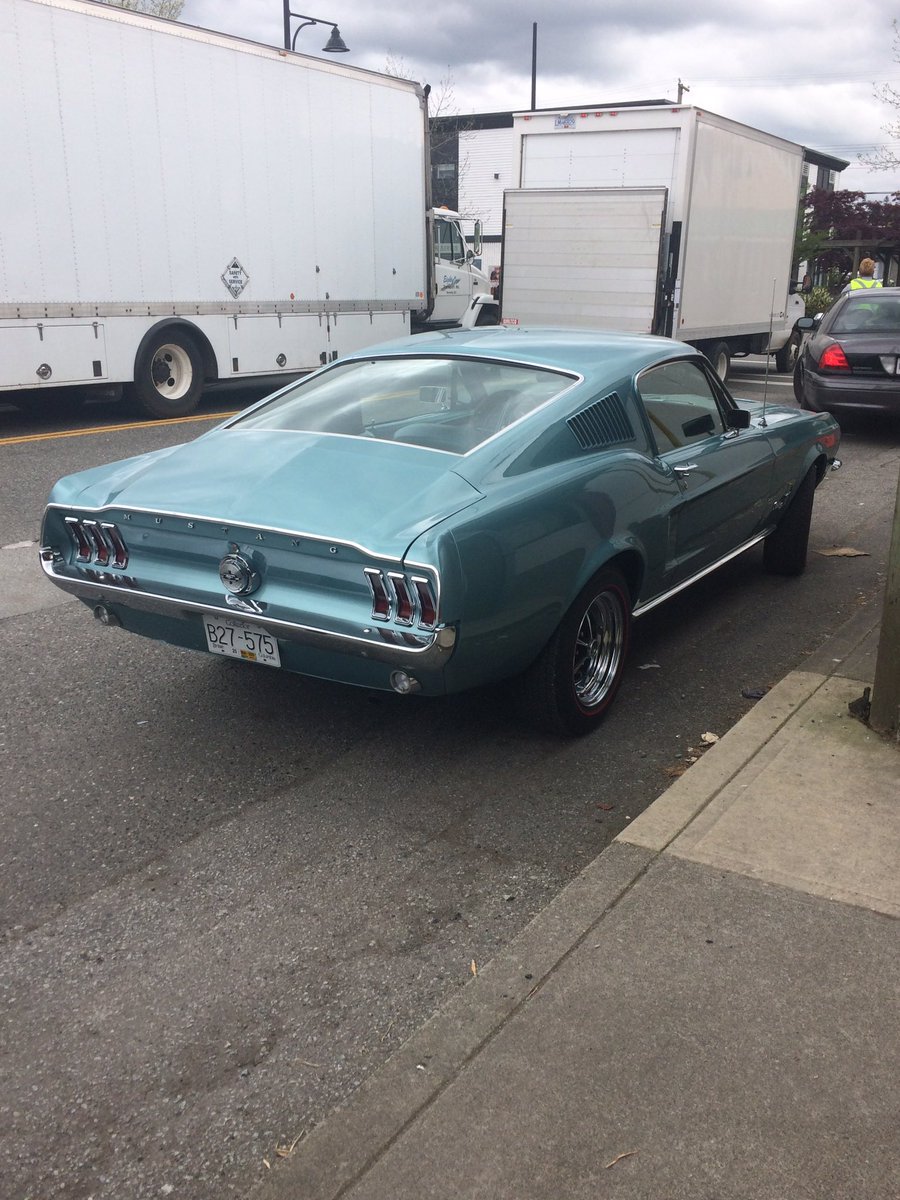 sam_andrsn's tweet photo. They're bringing in really neat vintage cars for today's Sabrina shoot. https://t.co/wM7ckZA2wv