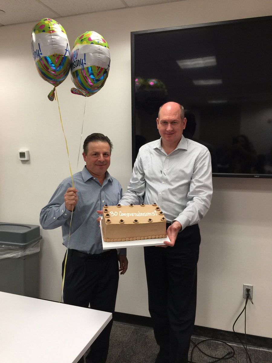 dwoodCVS's tweet photo. Celebrating Chris Ventolo’s 30 year anniversary at CVS!! Congrats!! https://t.co/SJ8f11kfL5
