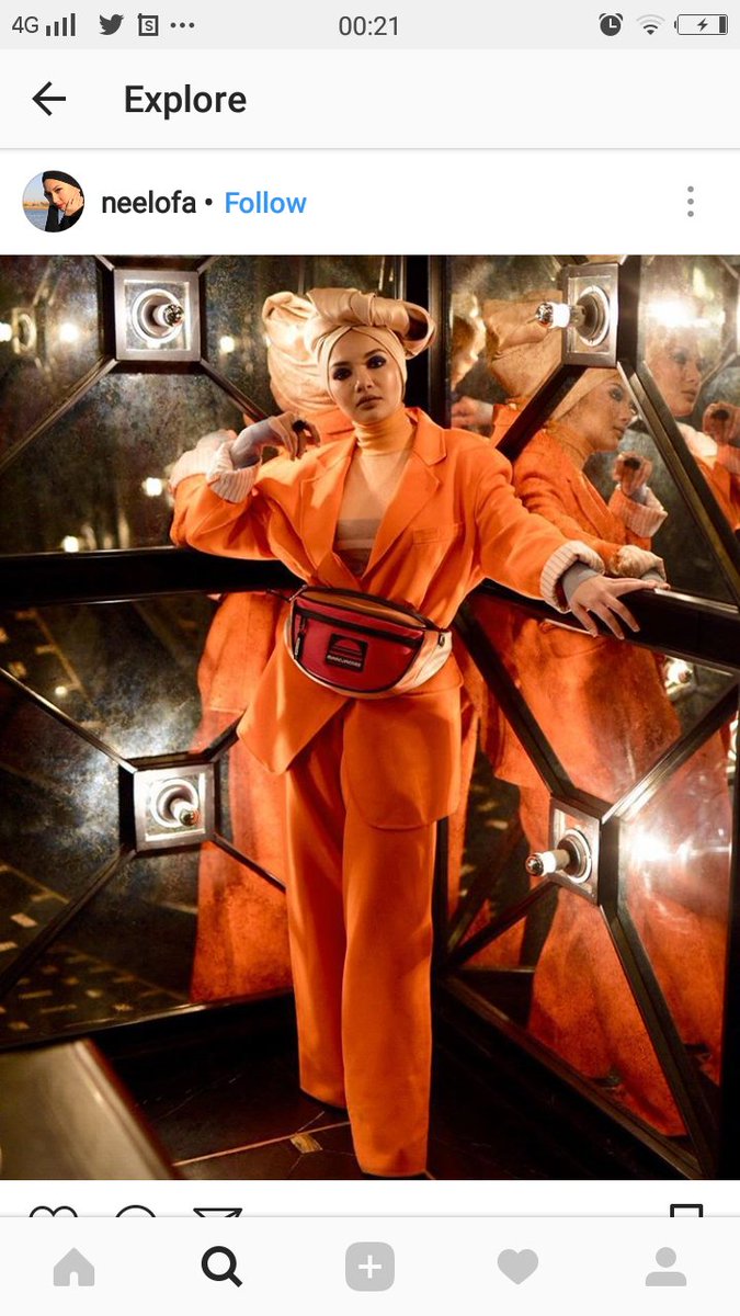 _alyazafar's tweet image. I mean come on. I wore this first Lofa. Bwhahahahahahhhahahh. #SoVain #sekalisekala 😂