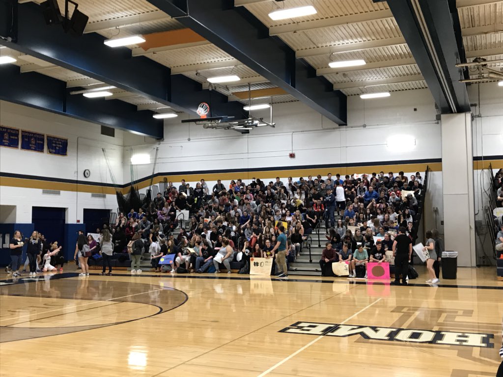 SHSCentral's tweet photo. The crowds in anticipation of the Unified Basketball game between the Newfane Panthers and the Sweet Home Panthers!! #preptalklive https://t.co/l7omyhTAD6