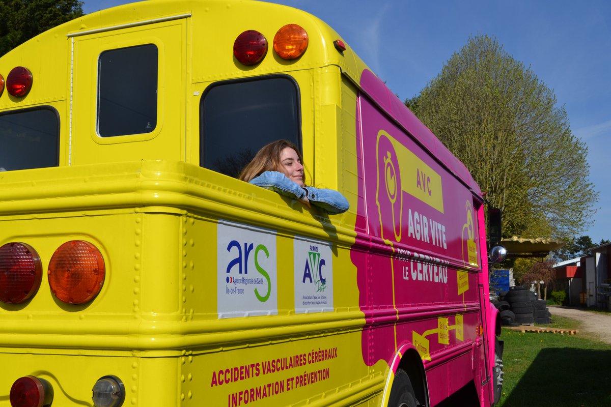 Schoolbus in the place !
Quand tu tentes de trouver au loin le pont que tu n'as pas pris ...