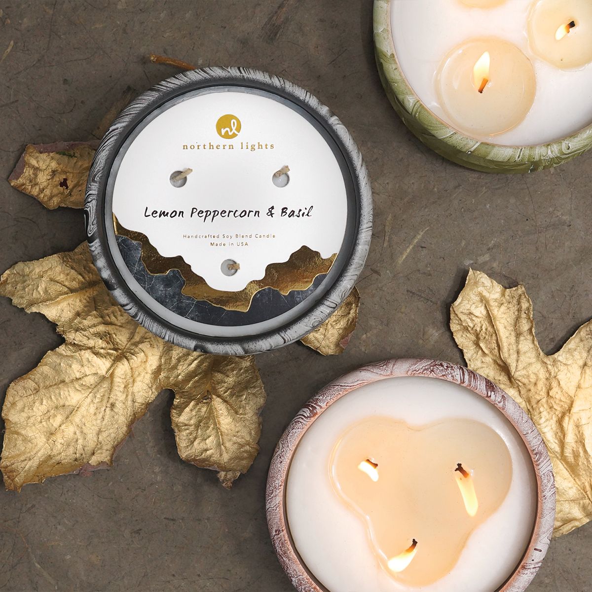 Looking for gift ideas for Mom? Roca is the perfect solution! 🌿 #giftideas #MothersDay 
For this weekend only, Roca will be 20% Off! Use promo code ROCASALE at checkout.
northernlightscandles.com/collections/ro…