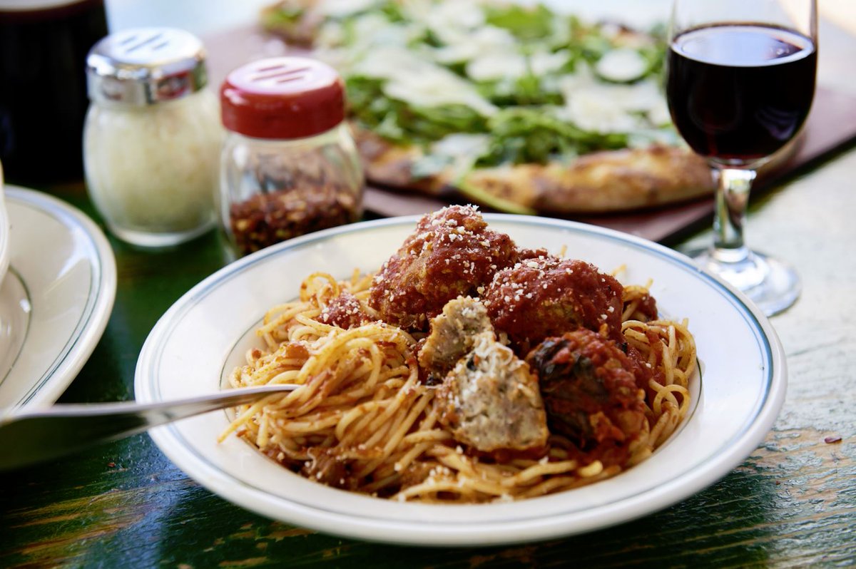 mandolasitalian's tweet photo. May the fork be with you
๐
๐ด
๐ฝ
#italian #spaghetti #meatballs #pasta #may #maythefourth #maythefork #puns #punny #atxeats #yum #yummy https://t.co/yAtOj3vkQ1