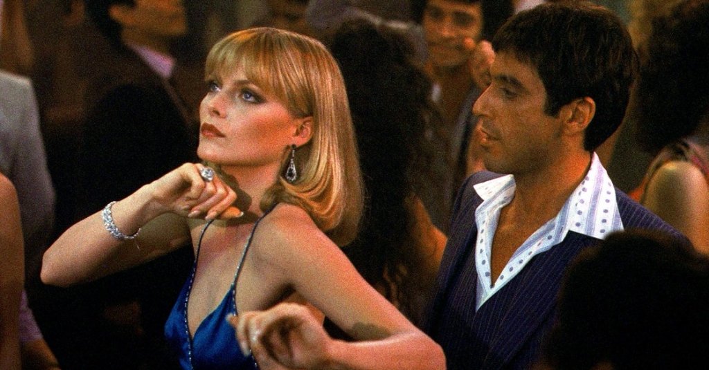 Happy 60th Birthday, Michelle Pfeiffer! The Actress\s 9 Best On-Screen Beauty Moments  