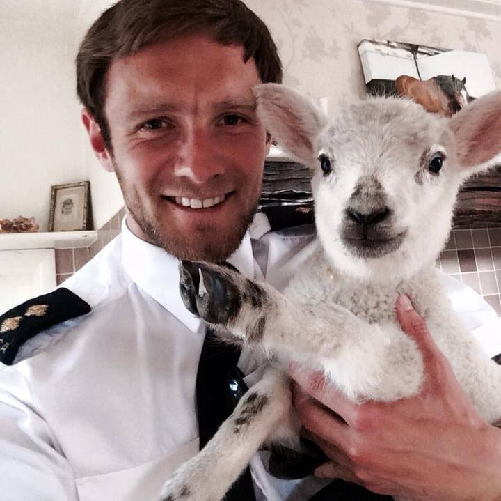 joynes85's tweet photo. One of my all time favourite pics taken as an Inspector. Don’t know who’s happiest in this selfie 🐑 ❣️🤣 @RSPCA_official https://t.co/1Qt2Wm6eHx
