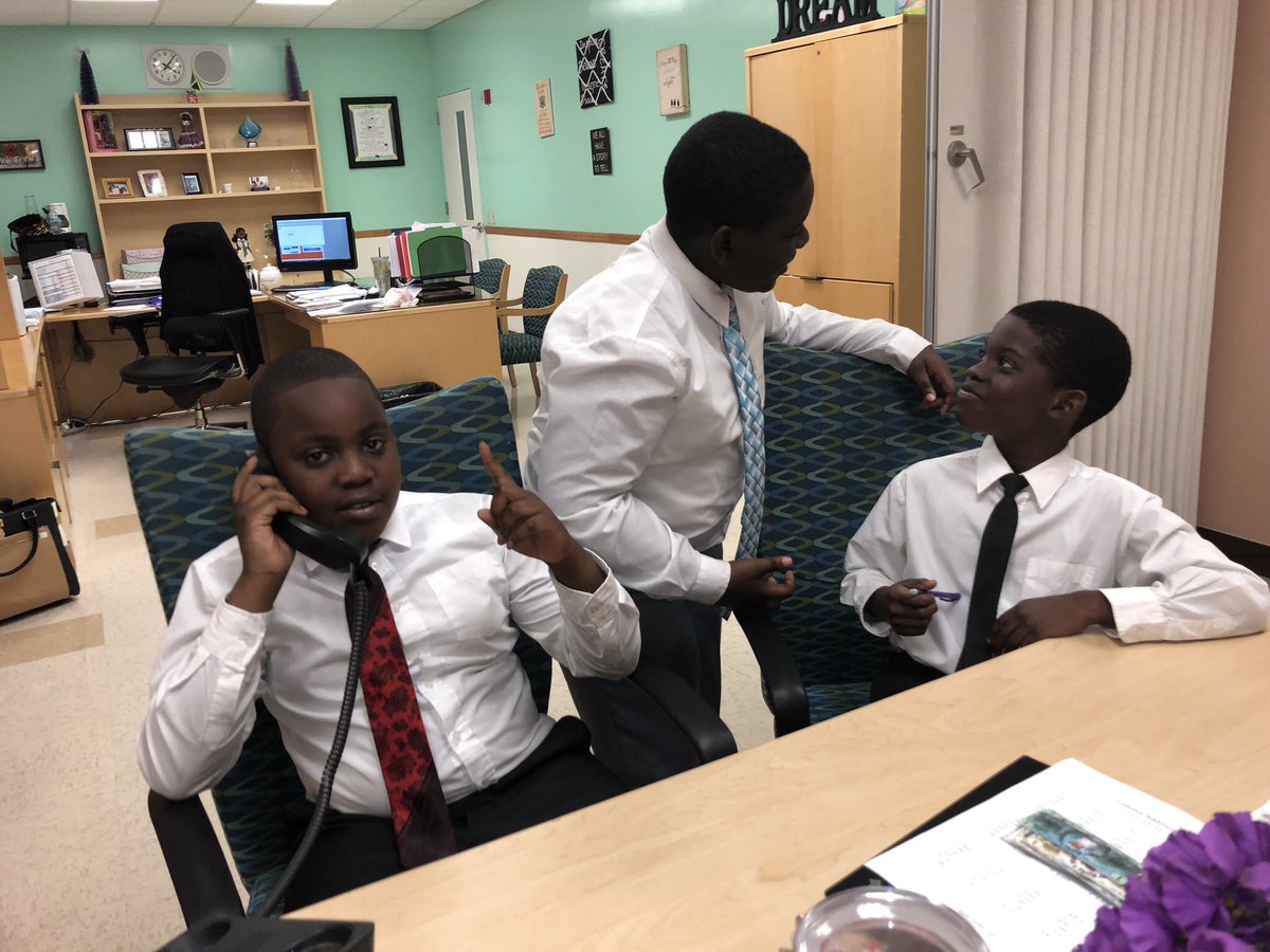 PETigers's tweet photo. Our Man By Choice mentees are preparing for the near future of running the world. #soartogether #mentoring #postiveimages #changethenarrative https://t.co/VyM6JBy9xu