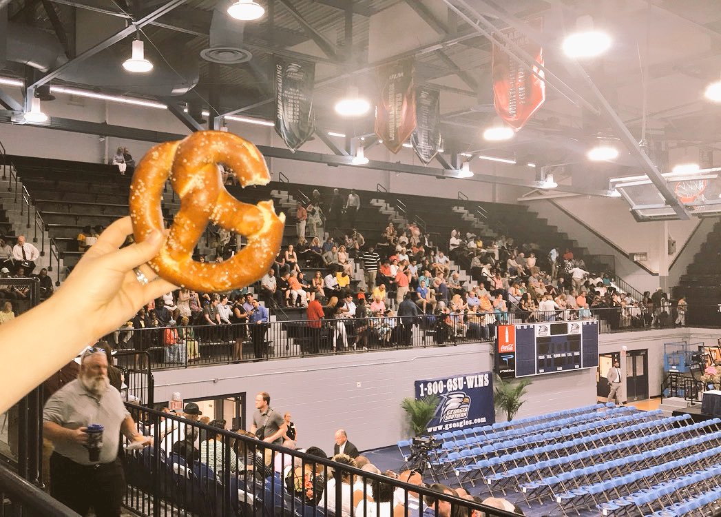 AubreyTrevathan's tweet photo. These concessions are coming in clutch at graduation today! 👏🏼😋🥨 #SoHungry #GSGrad https://t.co/Bk6LPTIlo7