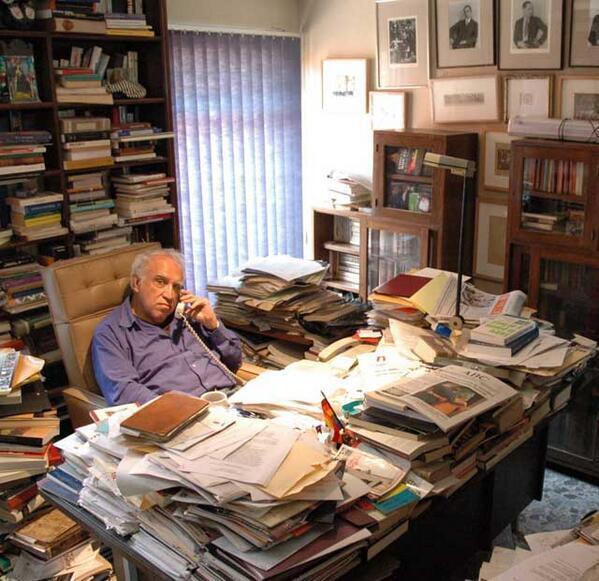 jlcafe2015's tweet photo. "Carlos Monsiváis" https://t.co/zfG5TCrnQM