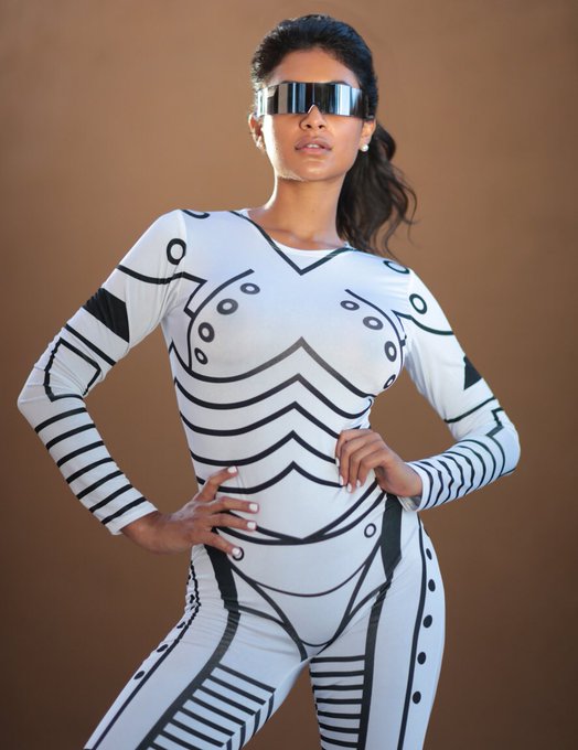 Once upon a time I played Storm trooper. Happy #MayThe4th https://t.co/W9bxeOvNbg<a href="/tag/maythe4th"class="tags"><span>#maythe4th</span></a>