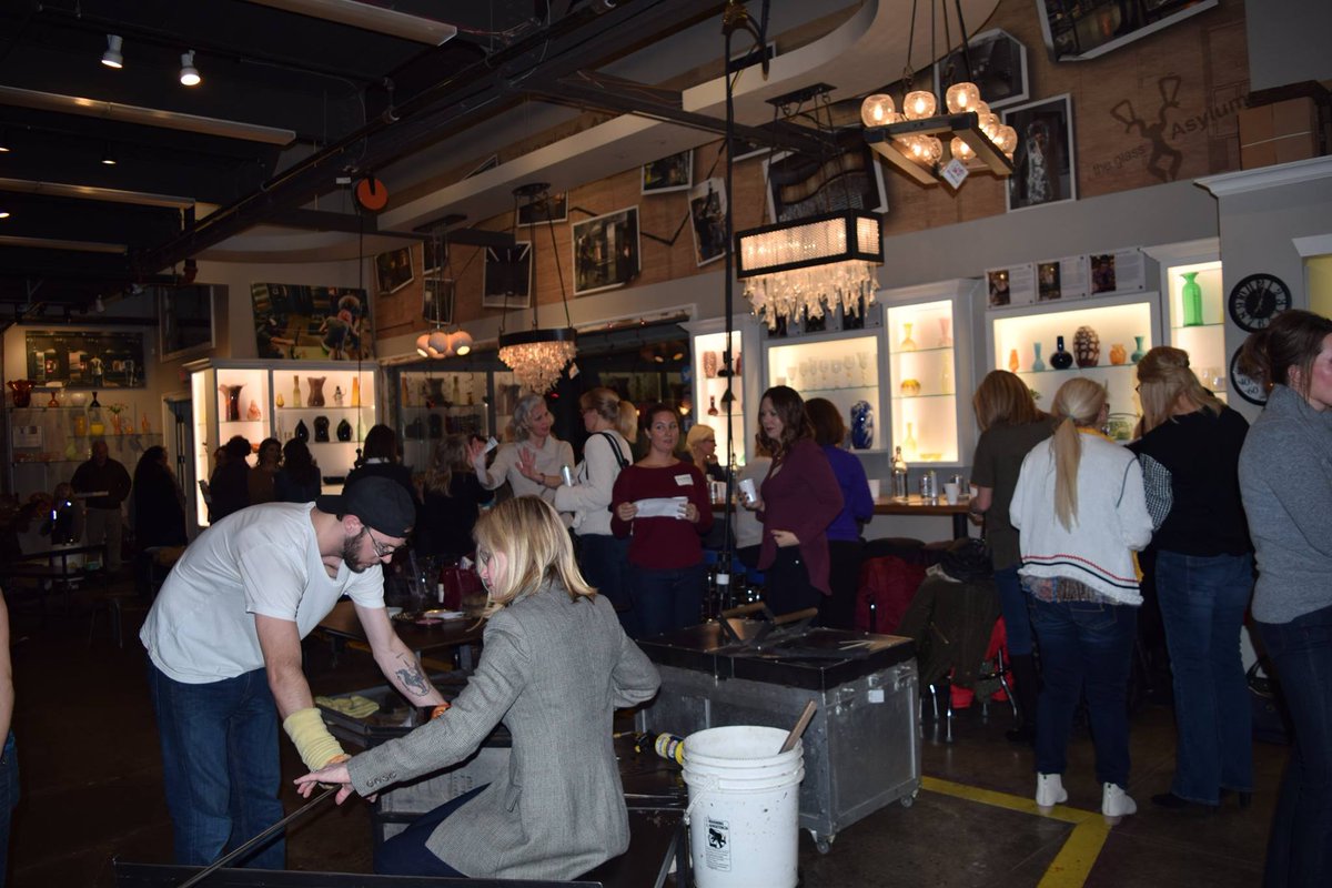 TheGlassAsylum's tweet photo. Host the hottest party in town here at the #glassasylum! ๐ฅ Our studio is the perfect space for birthday parties, bachelor/bachelorette parties, corporate outings, field trips, and MORE! https://t.co/MkCpg6XkEA