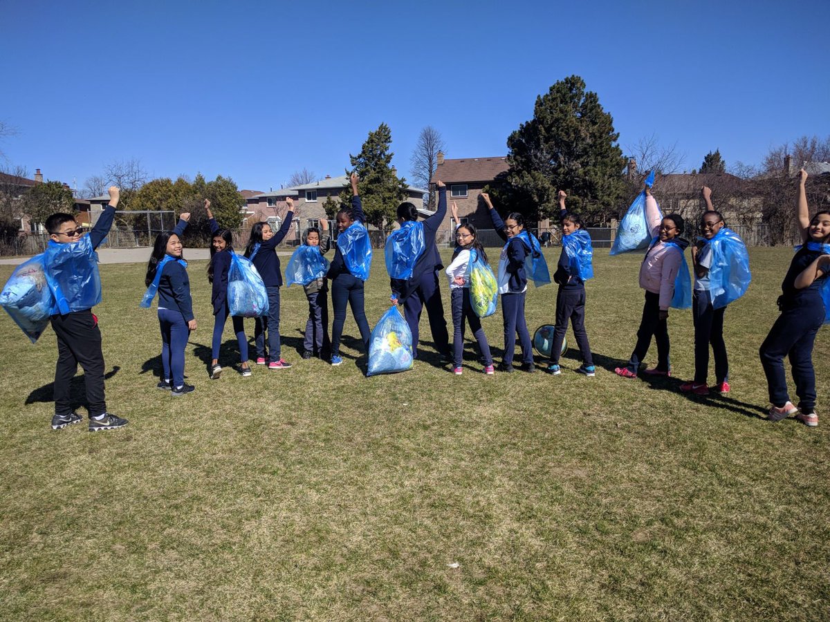 SgroiAudrey's tweet photo. Goodbye Plastic.Hello Earth! St.Jean de Brebeuf’s Super Heroes fight plastic. #PlasticBagGrab @TCDSB https://t.co/tyJd76H0hh