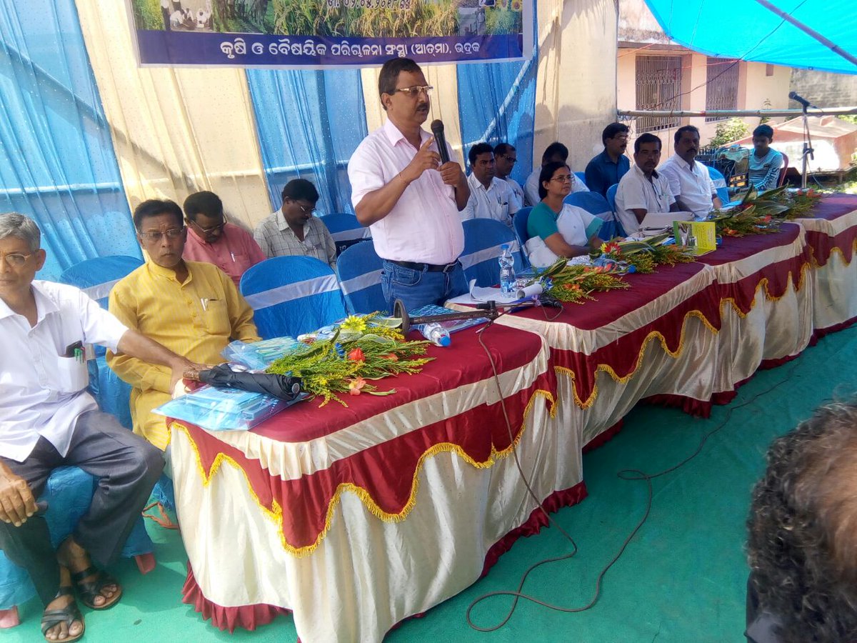 BTihidi's tweet photo. Krushi Kalyan  meeting at Tihidi Block as 02/05/2018. https://t.co/NAqpZoWPyE