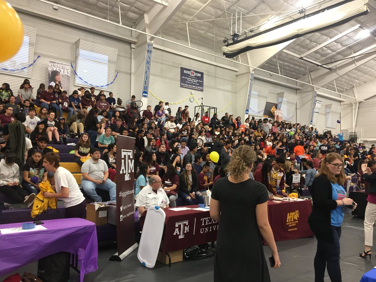 CTXSigningDay's tweet photo. Thanks to our partners for helping us make another great event! So much energy here and so much for our community to celebrate! https://t.co/qN2OX3Exb7