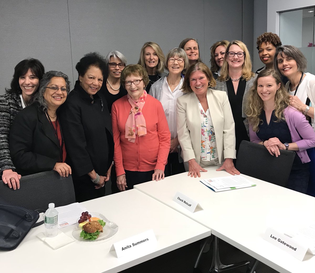 MathematicaNow's tweet photo. Today at our 33rd annual shareholders meeting we took a moment to appreciate that 64% of our executive positions are held by women. #employeeowned #leadlikeagirl https://t.co/4P40BnER3i
