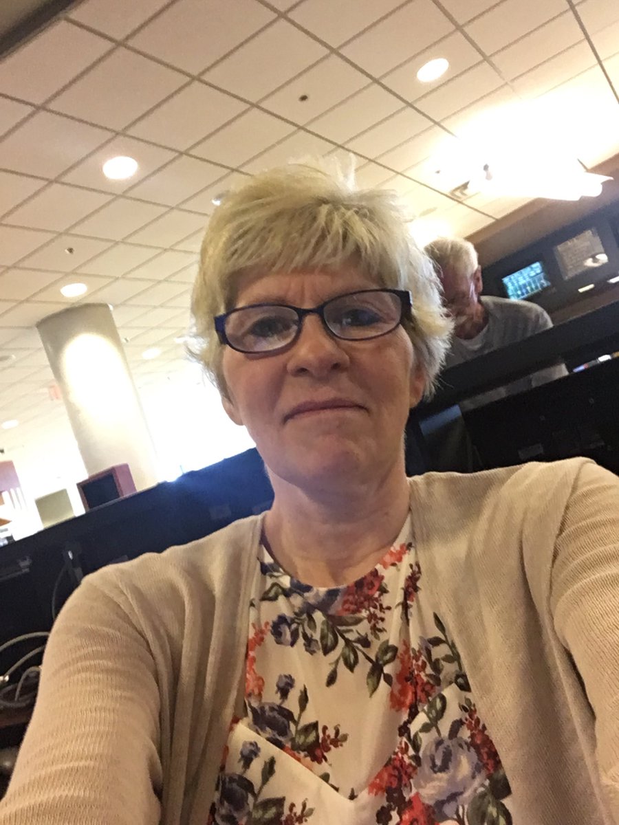 Lots of people at Canterbury for KY Oaks!  <a href="/CanterburyPark/">Canterbury Park</a> <a href="/kayleewalstad/">Kaylee Walstad</a>