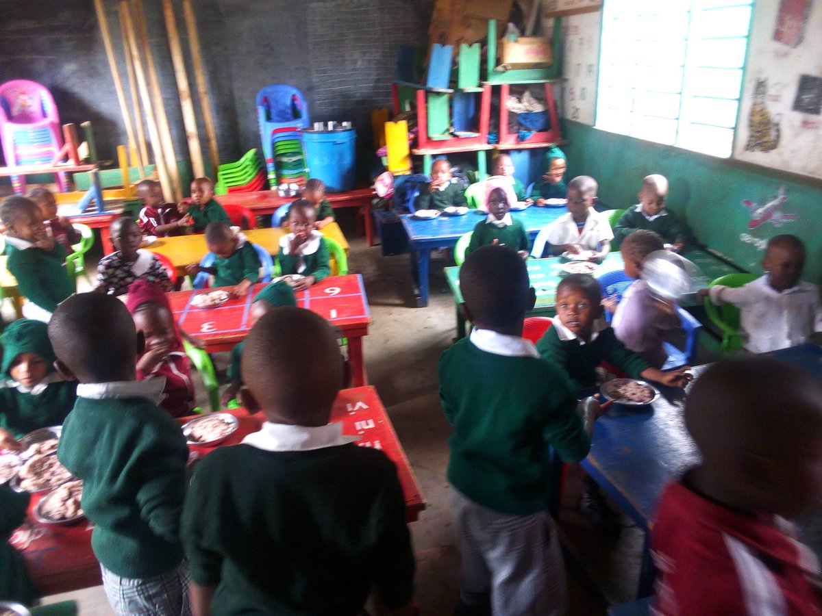 dansonmsa's tweet photo. Spending time with kids is just priceless #kidsactivities https://t.co/P7CmN2bj1k