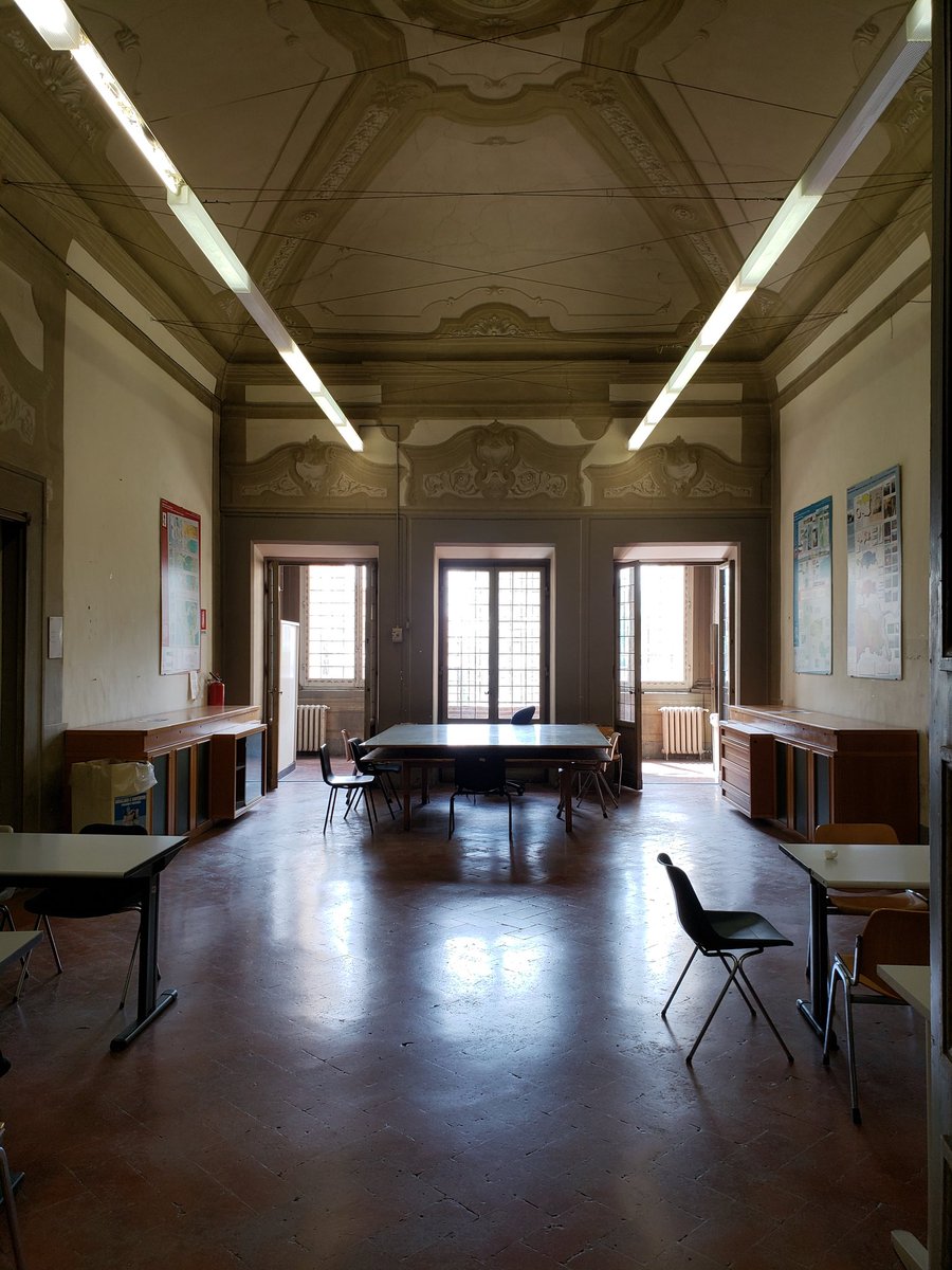 pagliasofia's tweet image. Study area at the department of Architecture at University of Florence... How about that #springinstitute