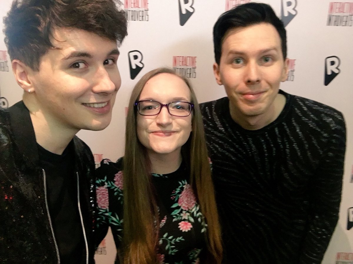 lemblemx's tweet photo. I LOVE THEM SO MUCH THEY’RE THE SWEETEST 😭💖💖 @AmazingPhil @danielhowell #Interactiveintroverts https://t.co/WgS13EPP9R