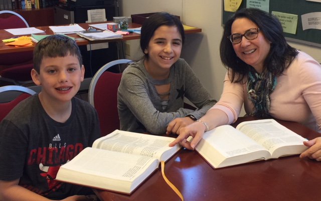 Schechter_Chi's tweet photo. "It's important to help people know that they have a place where they are welcome and valued...when people are made to feel like they don't belong." Check out this week's #parasha from our insightful 6th grade students Noa C. and Simon L. https://t.co/47fiA87V7G #ShabbatShalom https://t.co/iSf4nzda4I