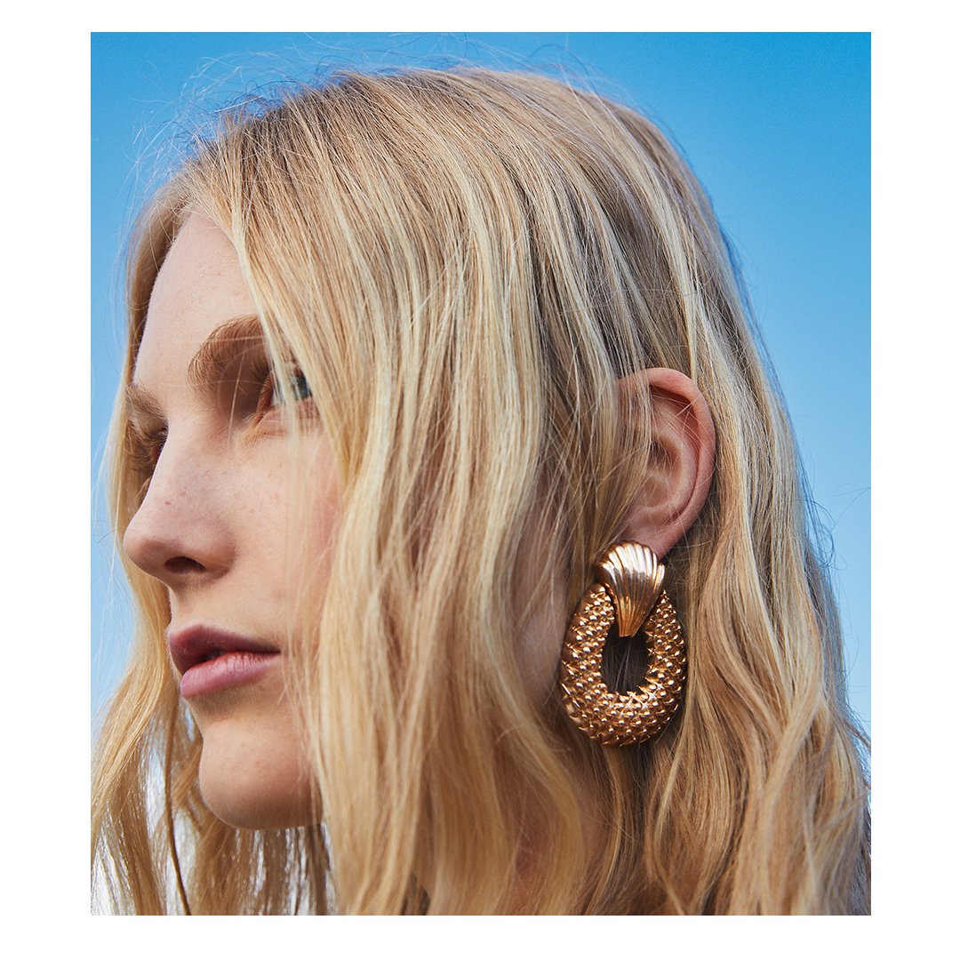 Pineapple earrings hotsell zara