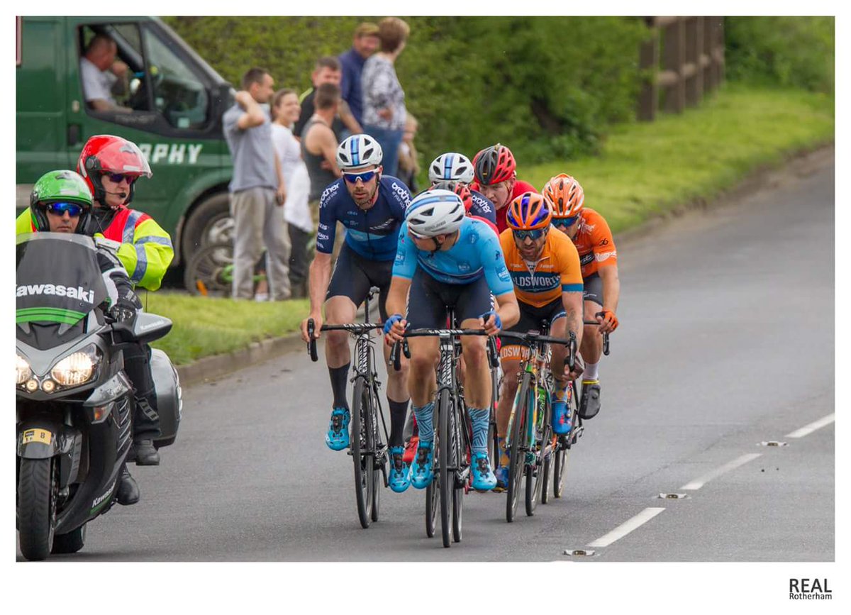 RealRotherham's tweet photo. Rotherham's very own team racing through the Borough @Holdsworthbikes #OrangeandBlue @letouryorkshire #TDY #rotherham @Rotherhamiss @RMBCPress https://t.co/SfnJLNTWAU