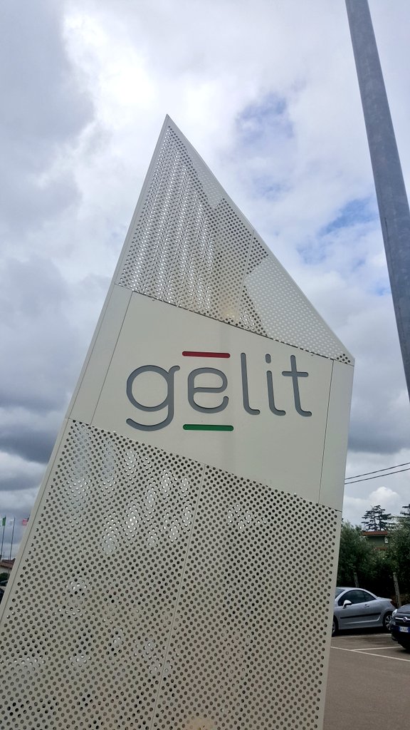 GPManzella's tweet photo. Lo sapevate che molti dei cibi pronti che trovate nei supermercati italiani (e non solo) sono made in @RegioneLazio? Vengono dalla #Gelit di Ninfa: un'azienda di grande qualità e con un bello spirito di squadra (ps imbattibili a calcio balilla) https://t.co/wSL5v4OQUK