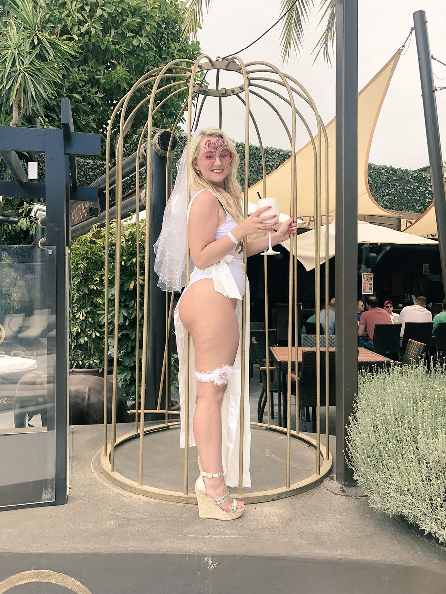 Berleyx's tweet photo. Mrs Shields to be 💕 https://t.co/zB7QmCzfiH