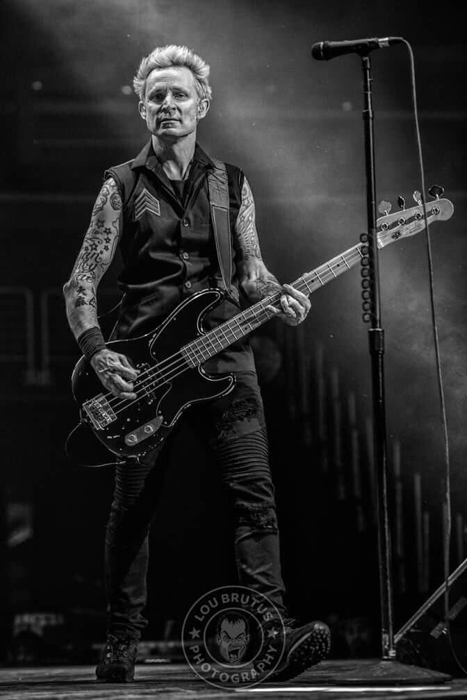 HBD MIKE! Happy Birthday to Mike Dirnt of Green Day!    