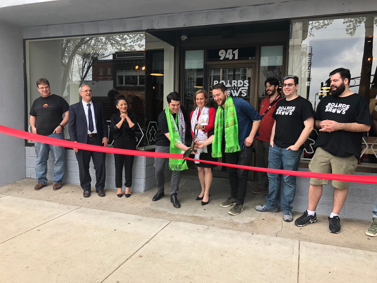 MayorJoyceCraig's tweet photo. Welcome to Manchester, @BoardsBrewsNH! https://t.co/z5id64bwG1