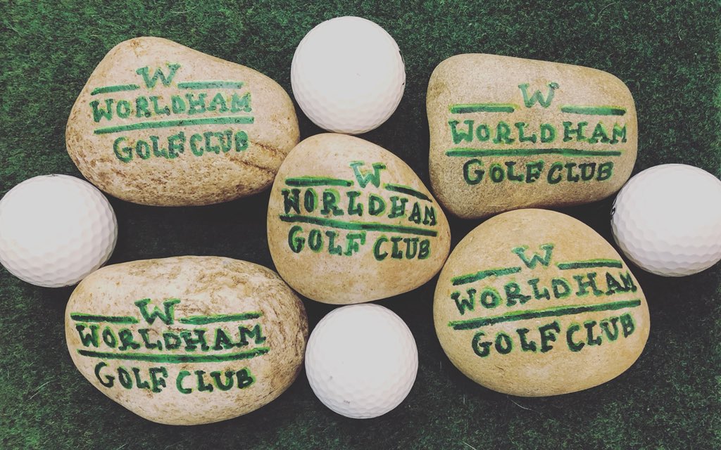 We are holding a different type of competition this weekend with FB  “Love on the Rocks-Alton” there are some exciting prizes to be won! Like us on insta #worldhamgolfcourse and Both us and LOTR FB pages!!
#competition #golf #golfing #alton #golfer #rocks #funforall #familytime