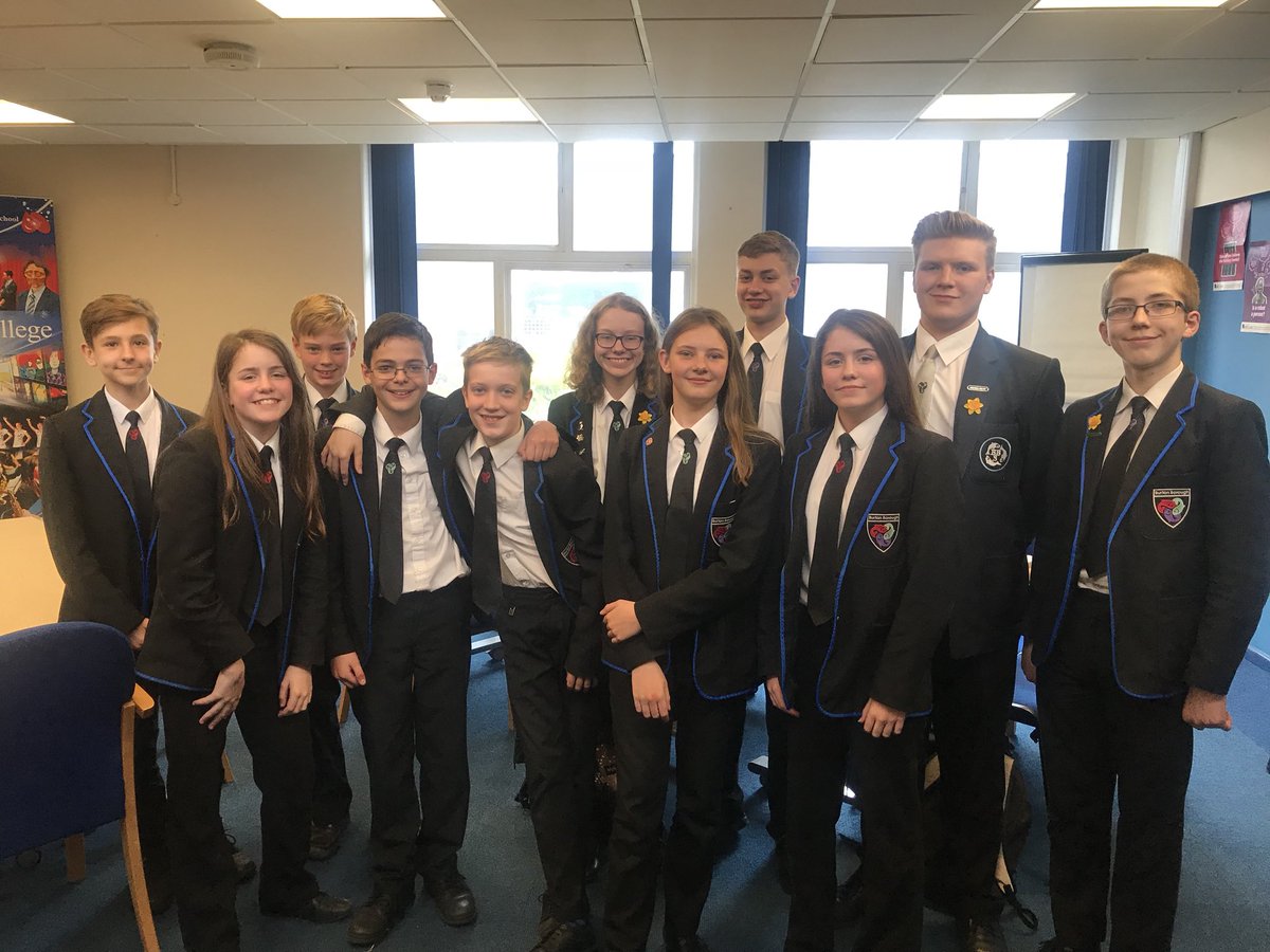 BurtonBorough's tweet photo. Our amazing #bigthink winners! Today, we discussed issues around crime, mental health and forgiveness... wow! Another fab #philosophersteaparty !! Remarkable! #proud #bigthink #mostable @BBSUniversity @letsoxplore https://t.co/YGeCVahIPp