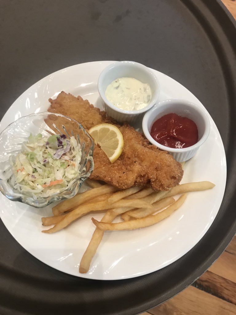 nicholaspbooker's tweet photo. Beautiful lunch @W_Harrodsburg Staff & residents loving the building and food. #abletoserve. I will be more attentive & focused on the freshest best products for our residents, family, & staff members. #fishfryfridays @jellerbd @rbufford @MelissaLarmour https://t.co/IGp1DiHeKQ