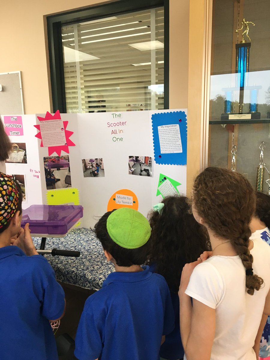 Rimonim_SSDS's tweet photo. #Multiage doesn’t just mean Second and Third grade in Rimonim. It means experiencing and learning from all grades! Thank you @Gesher_SSDS for letting #Rimonim join you for your amazing #PoetrySlam and #InventionConvention https://t.co/9yY5QHmTJZ
