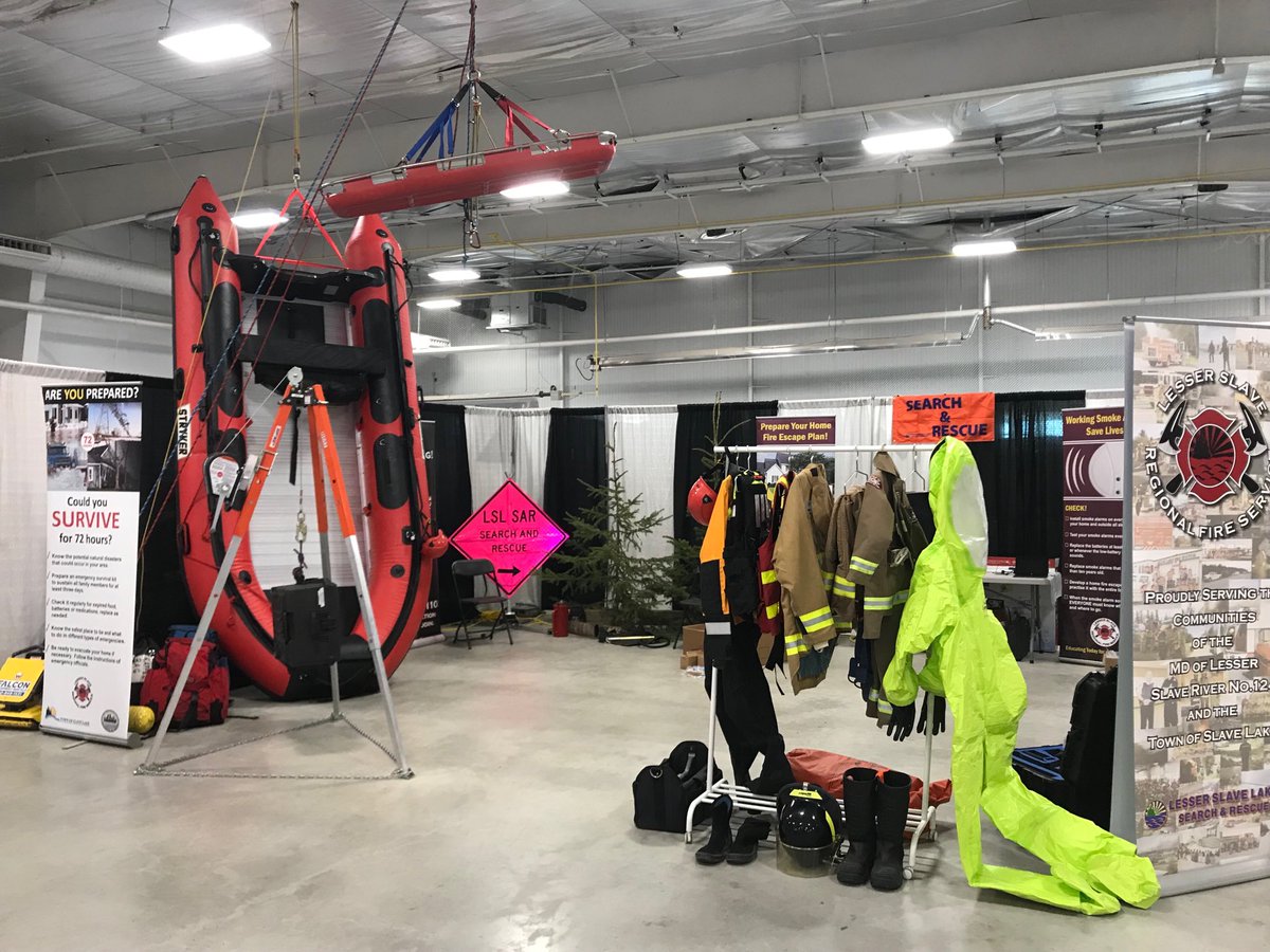 chiefcoutts's tweet photo. Getting ready for #slavelake and district #chamberofcommerce #outdooradventure #tradeshow. Come see lsrfs #fire at #booth142 https://t.co/DCJdtmDrBK