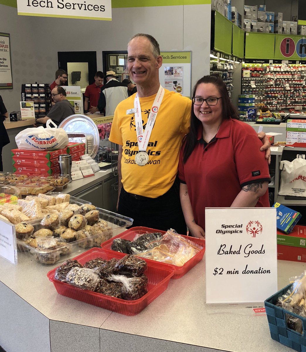 CaversCrystal's tweet photo. Our amazing Olympian, Robbie, and Cashier Ashly selling sweets to raise money for Special Olympics! Proud to be a contributor! ❤️@specialoreg https://t.co/KpqbwRfk2b