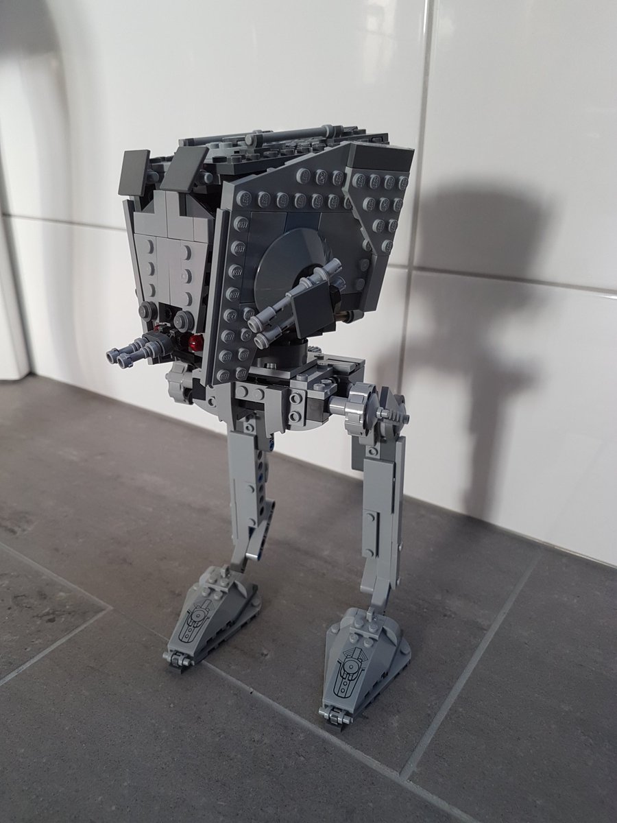 _Idventure_'s tweet photo. May the 4th be with you. #MayThe4thBeWithYou https://t.co/v9FVkCg9g6