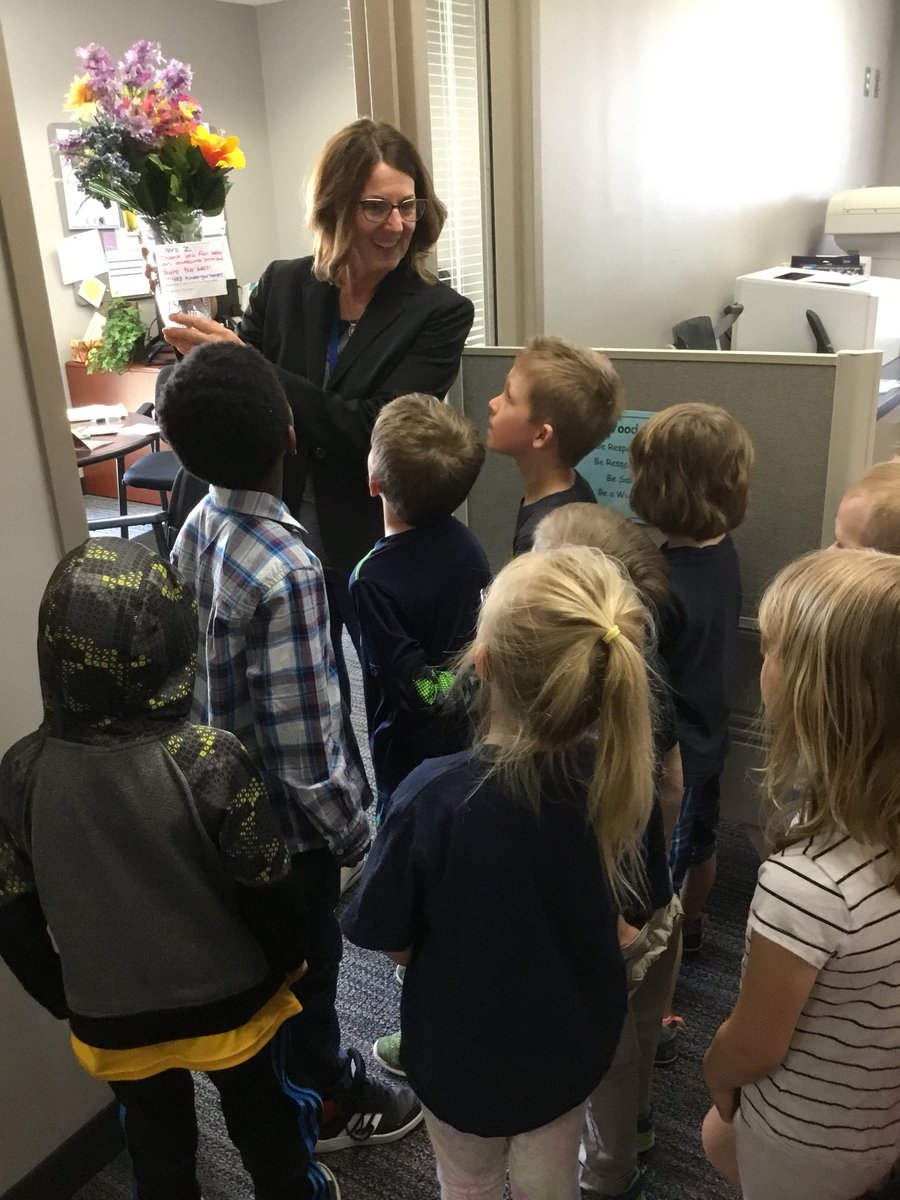 SteMarieIn403's tweet photo. The month of May means delivering student created flower arrangements and notes of love &amp; thanks to amazing staff at WestWood!  @KMZWestWood #choosekind #ThankATeacher https://t.co/hXZMRAeMRc