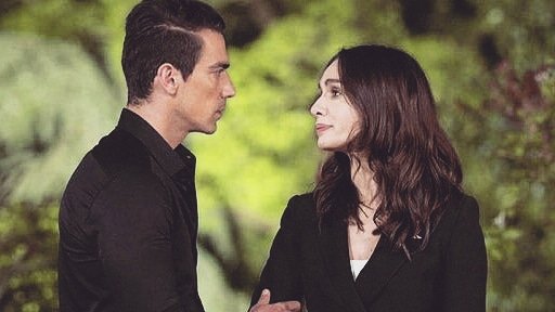 "I have passed by many eyes, but I only got lost in yours..." ❤

#SiyahBeyazAşk #AsFer #BirceAkalay #İbrahimÇelikkol #AslıAslan #FerhatAslan #BöyleBitemez #AsFerBitmez