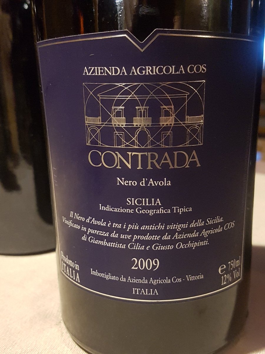 Bijzondere proeverij op Azienda COS in Cerasuolo di Vittoria, Sicilië.  Fascinerend dat goede wijnen van nero d'avola zo lang kunnen rijpen, zoals deze fijne 2009.